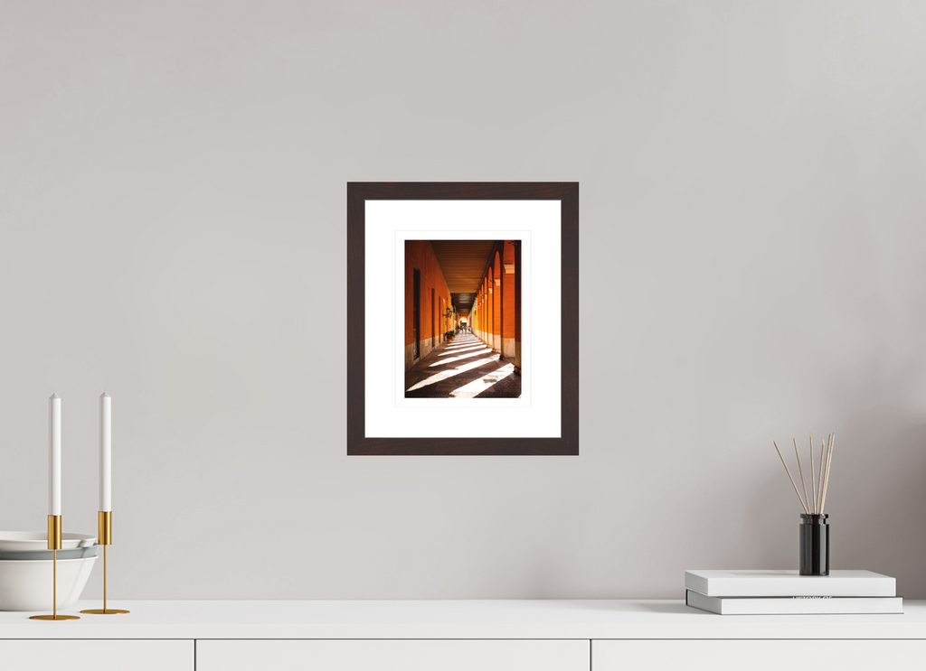 15 x 20 cm, Alder brown | Natural white mount Intervals of Light | Palma de Mallorca