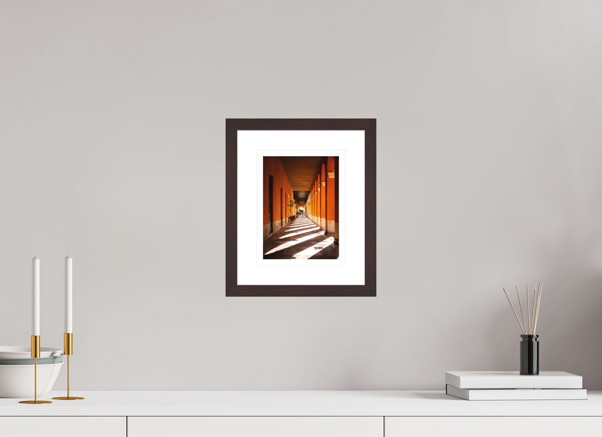 15 x 20 cm, Alder brown | Natural white mount Intervals of Light | Palma de Mallorca