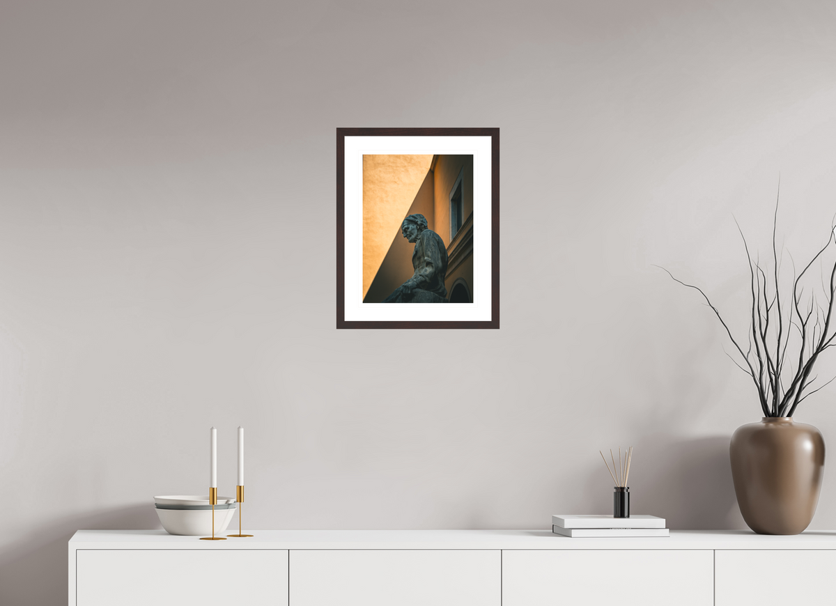 30 x 40 cm, Alder brown | Natural white mount Last Farmers Market | Palma de Mallorca