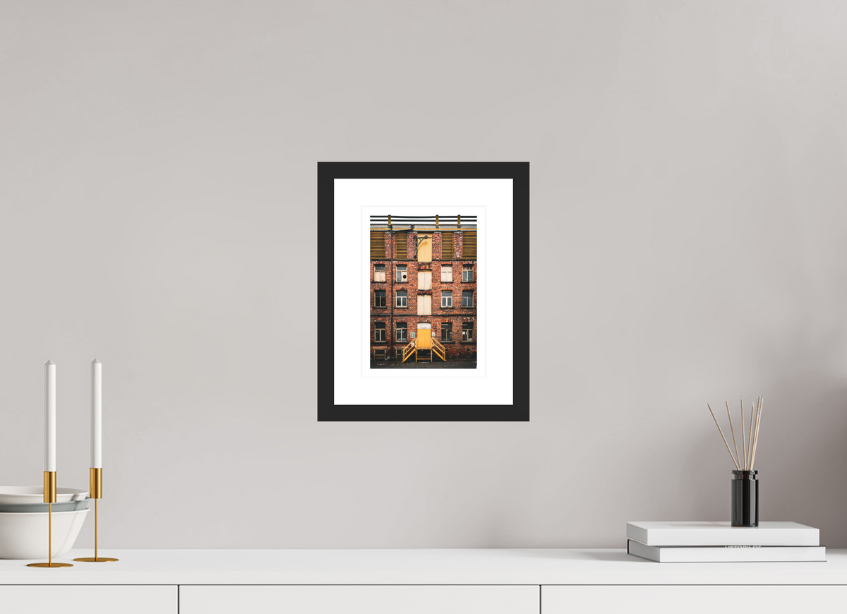 15 x 21.2 cm, Black matte | Bright white mount tekkin' in | Leeds