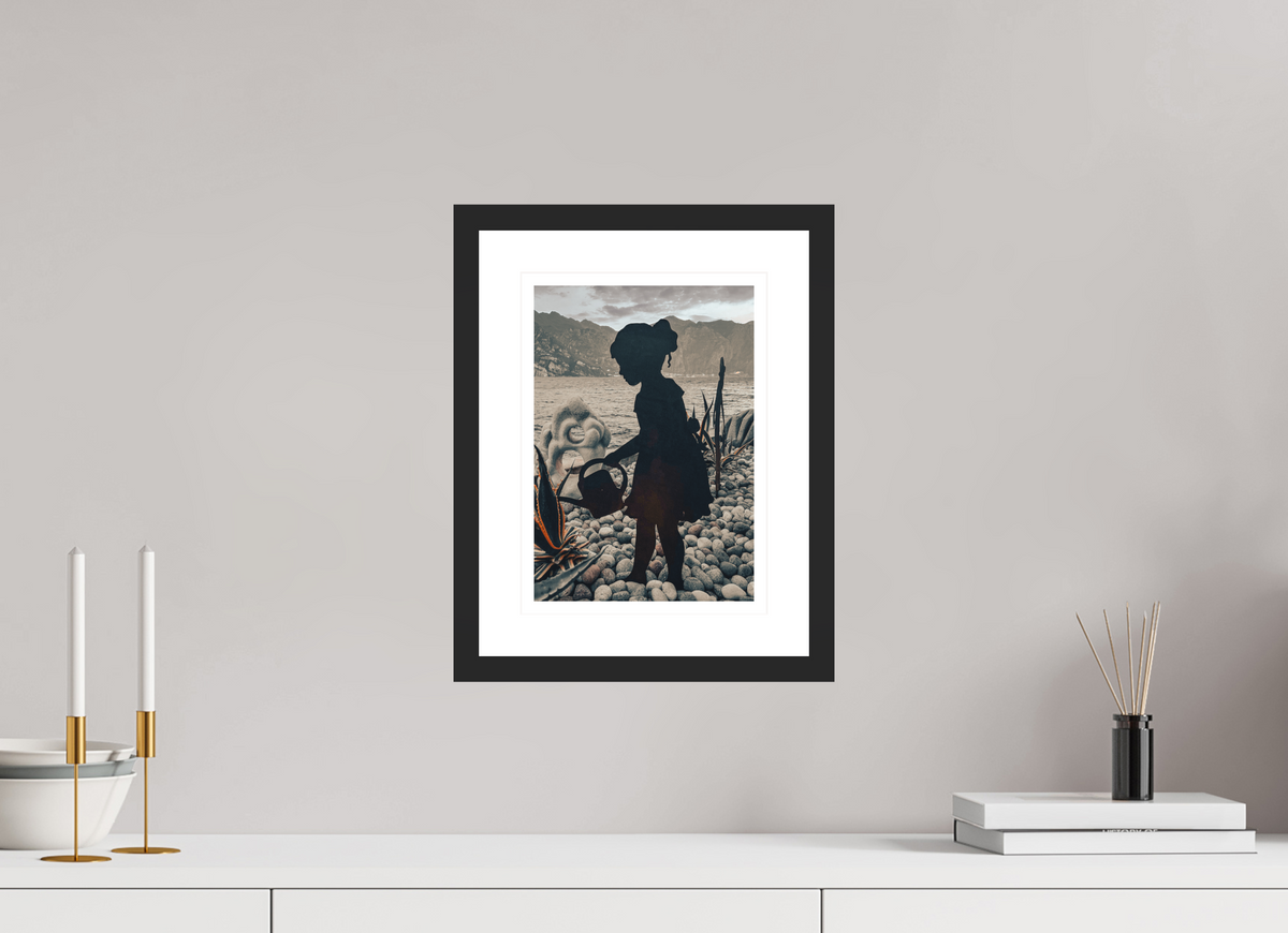 20 x 28.3 cm, Black matte | Natural white mount Lake Gardener | Malcesine, Italy