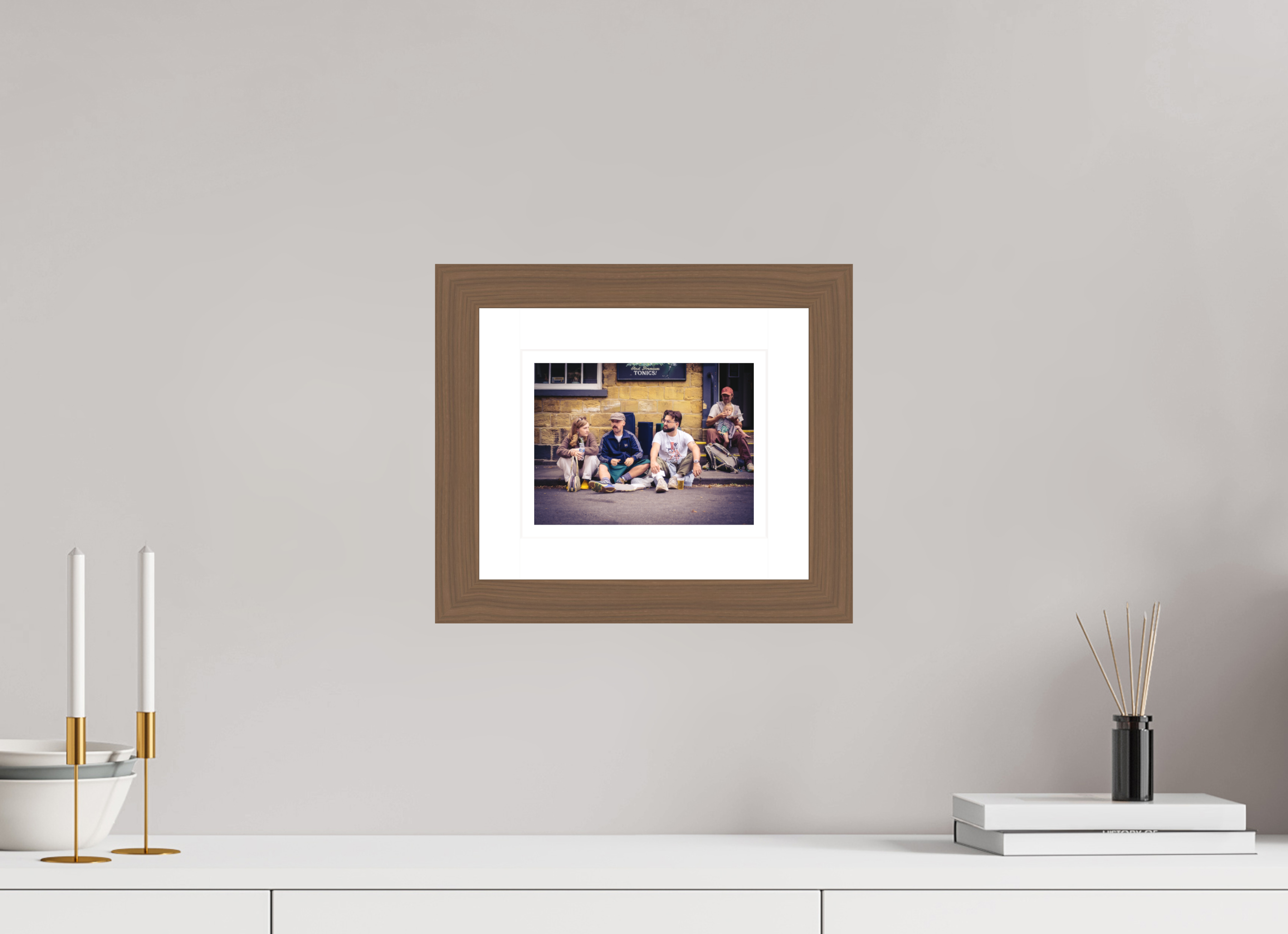 20 x 15 cm, Hamburg 40 mm, Walnut Fine Tonic - Leeds, UK.
