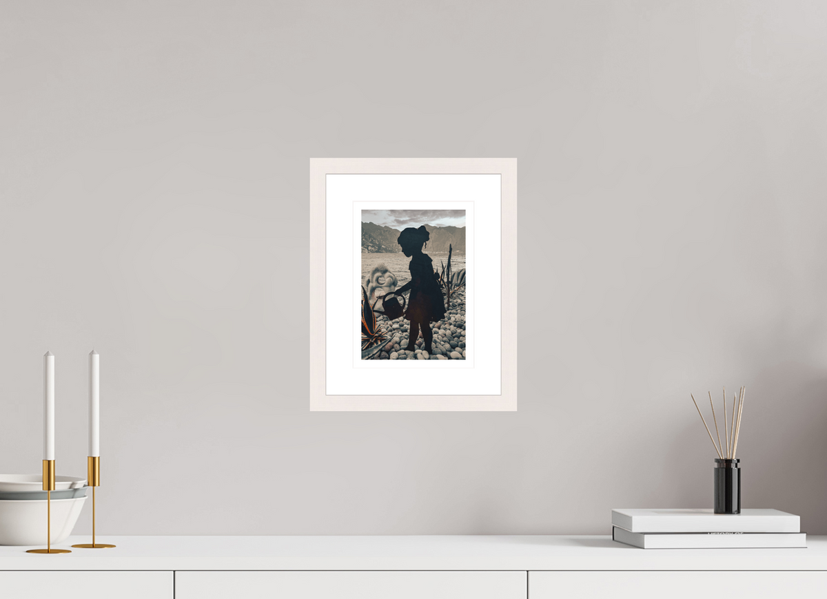15 x 21.2 cm, Maple white | Bright white mount Lake Gardener | Malcesine, Italy