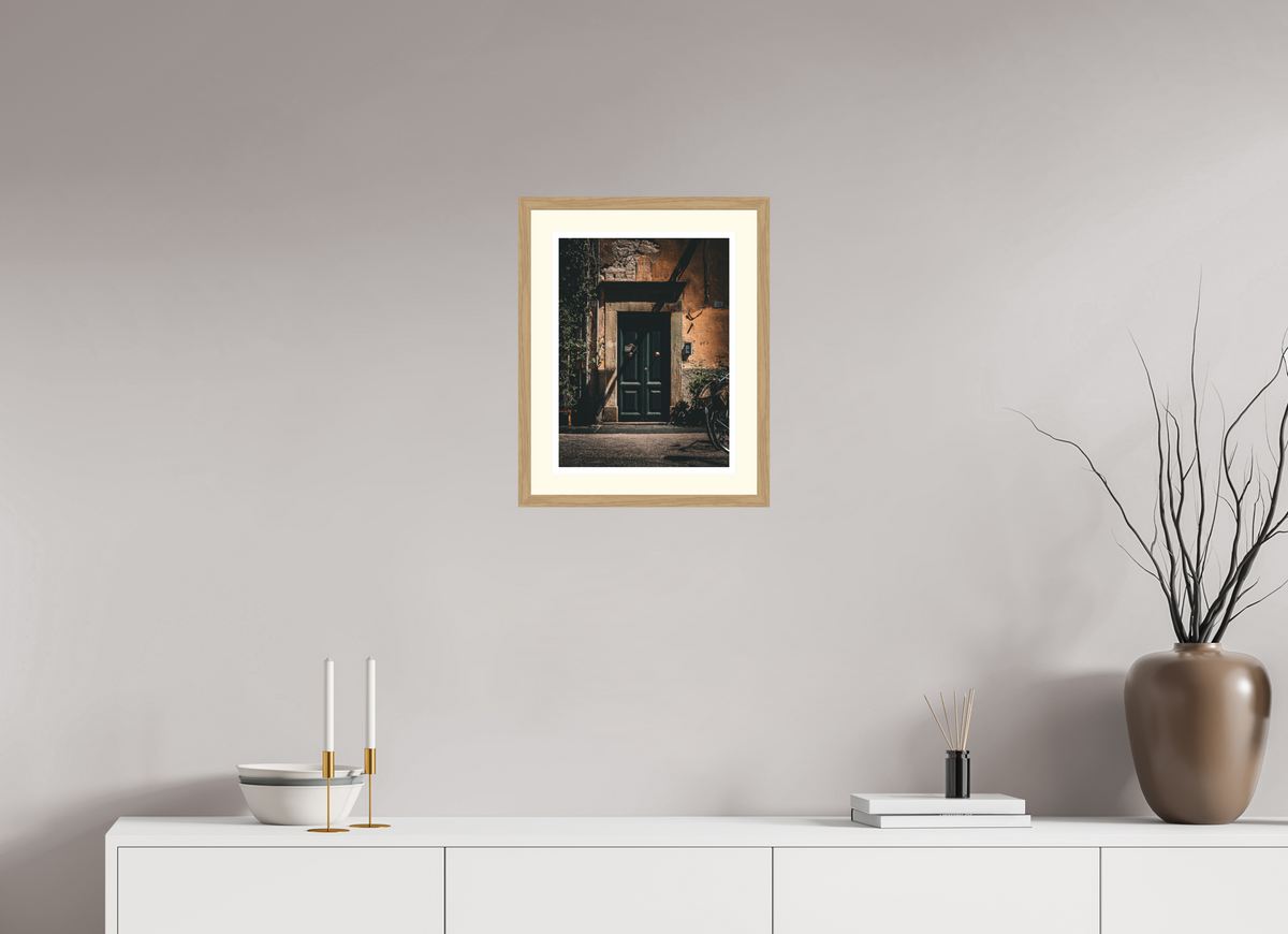 30 x 40 cm, Natural oak | Ivory mount Between 14 & 15 | Lucca, Tuscany