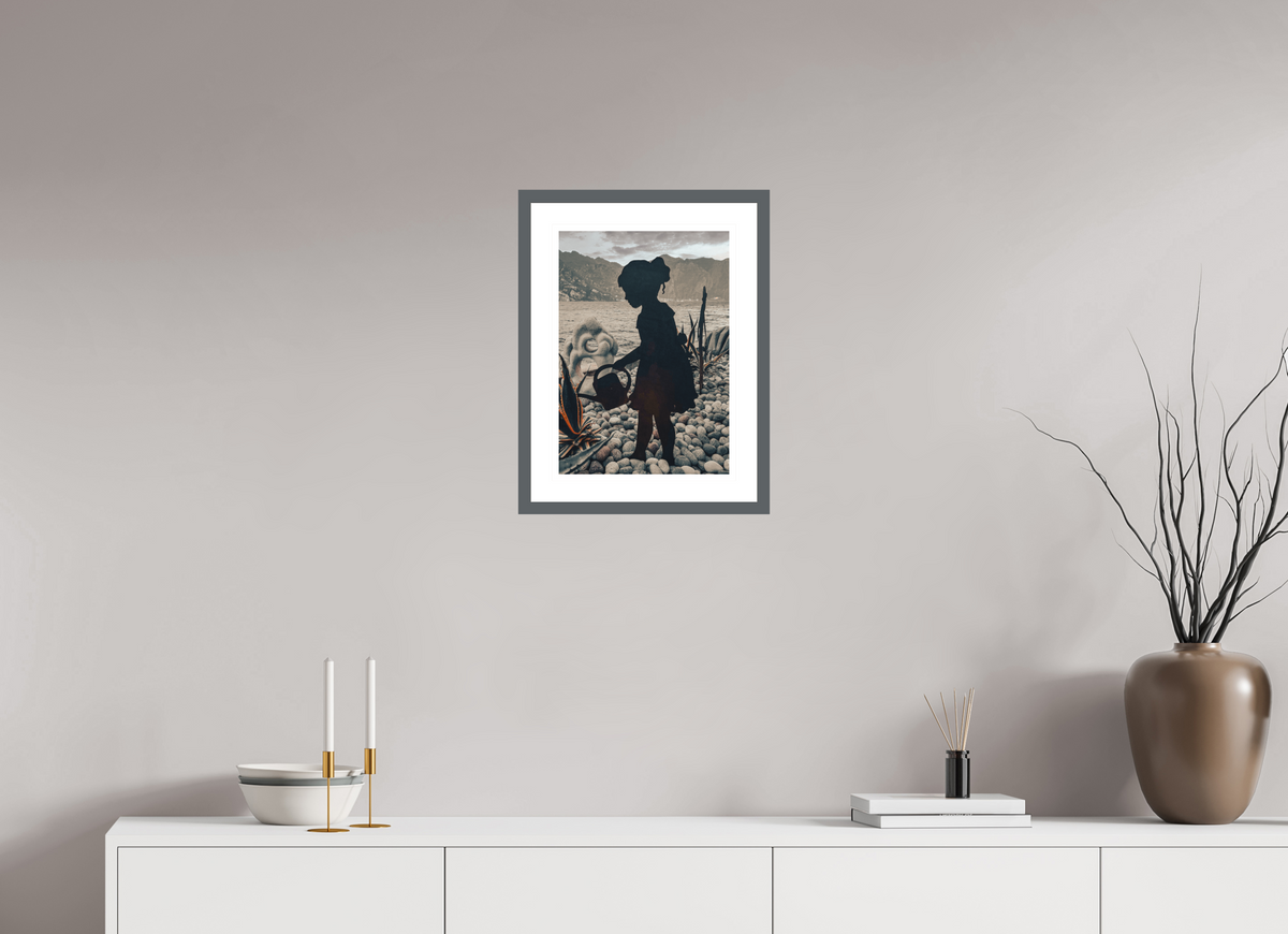 30 x 42.4 cm, Dark gray matte | Bright white mount Lake Gardener | Malcesine, Italy