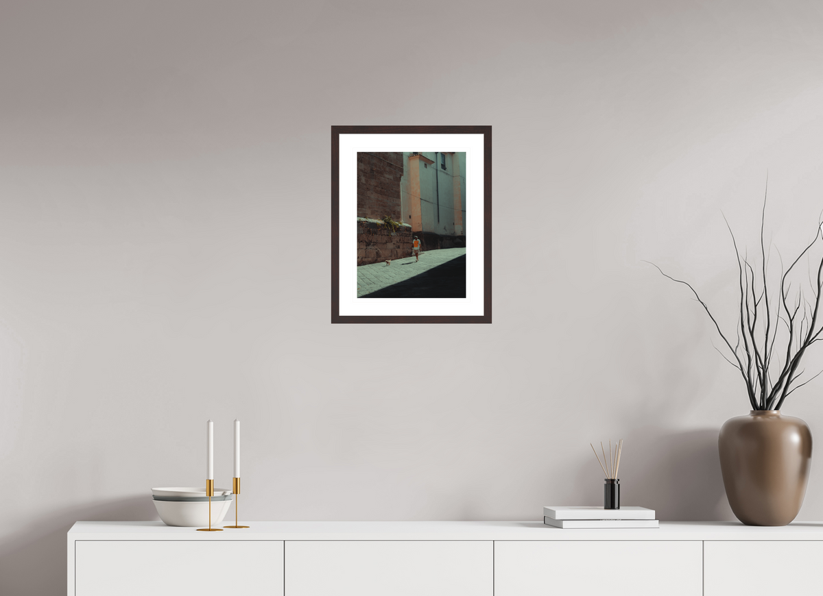 30 x 40 cm, Alder brown | Natural white mount Passing Through | Salerno, Italy