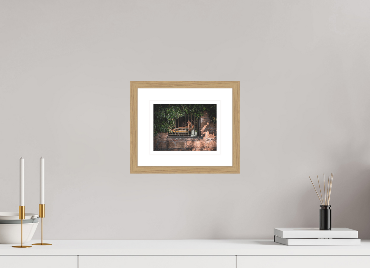 20 x 15 cm, Natural oak | Natural white mount Private View | Tuscania, Italy