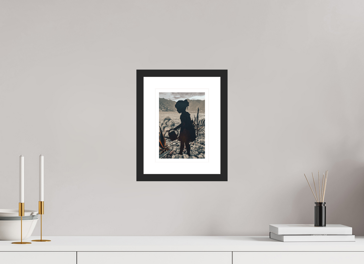 15 x 21.2 cm, Black matte | Natural white mount Lake Gardener | Malcesine, Italy
